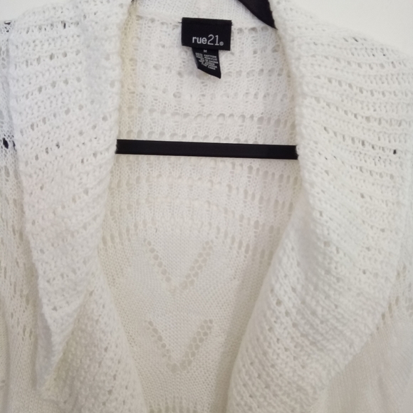 Rue 21 Ruffled Edge Open Knit Cocoon Sweater - Picture 10 of 13